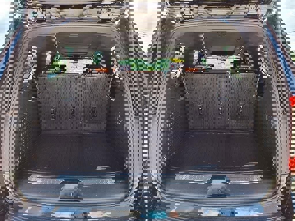 Used 2024 GMC Yukon XL Denali Ultimate image 26