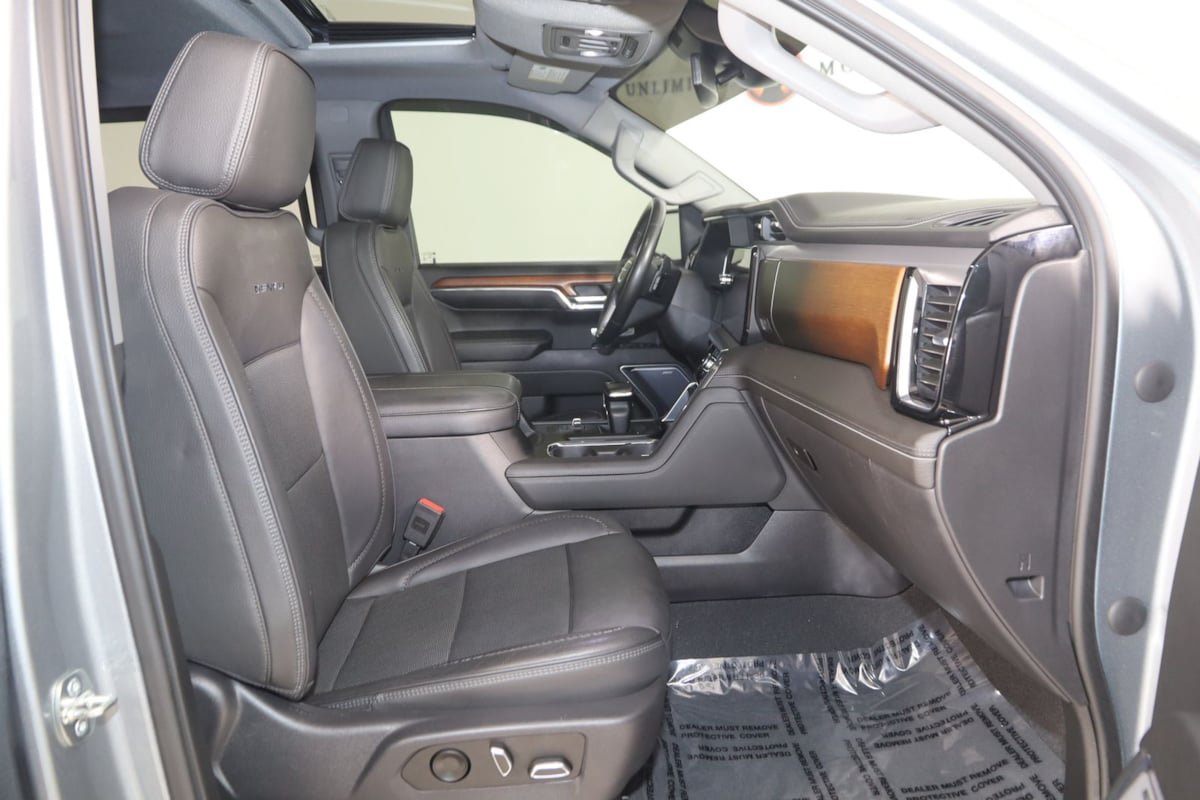 Used 2023 GMC Sierra 1500 Denali AWD/4WD image 14
