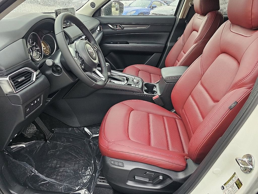 New 2025 MAZDA CX-5 Carbon Edition image 26
