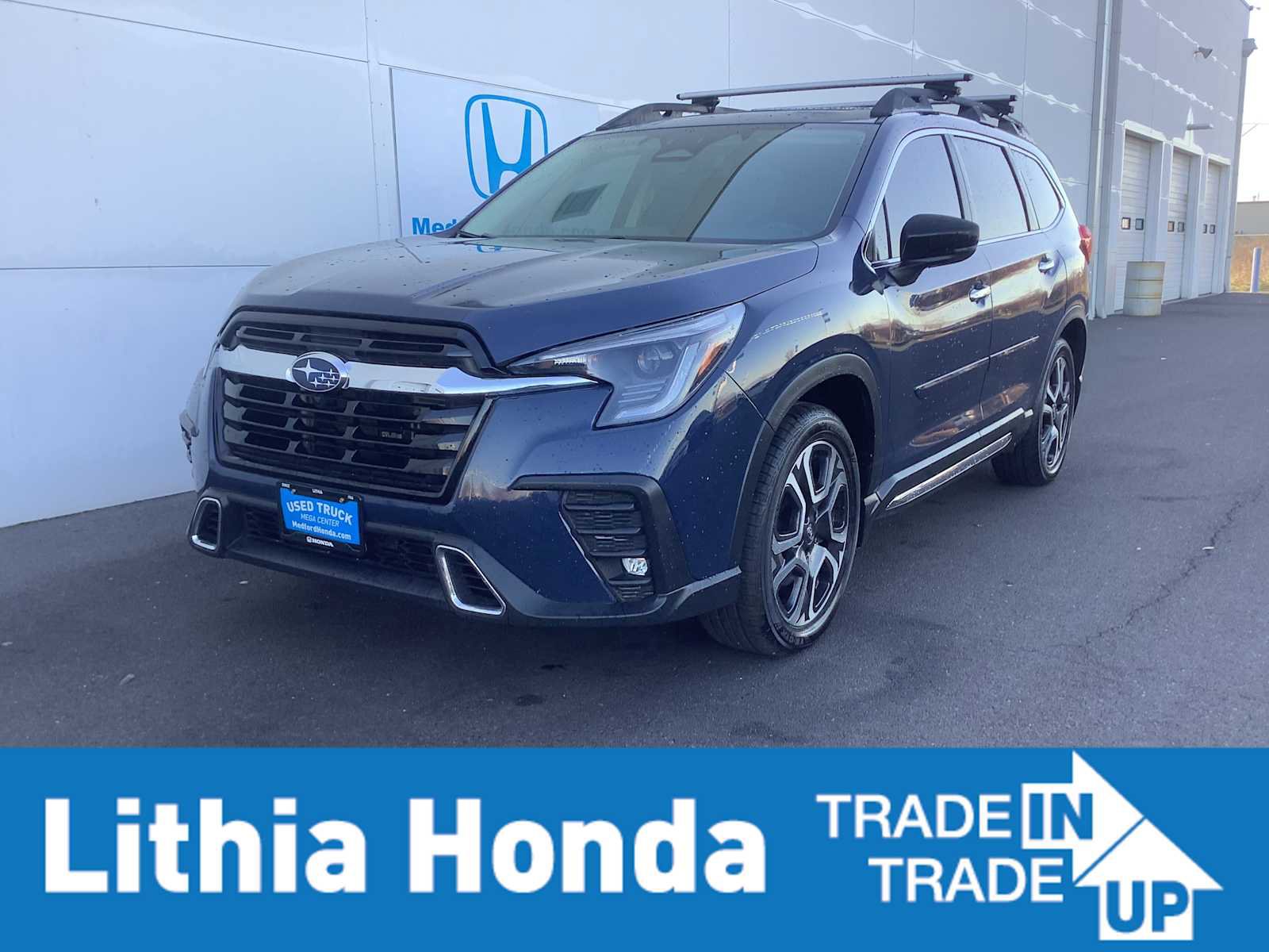 Used 2024 Subaru Ascent Touring w/ Popular Package #2 image 1