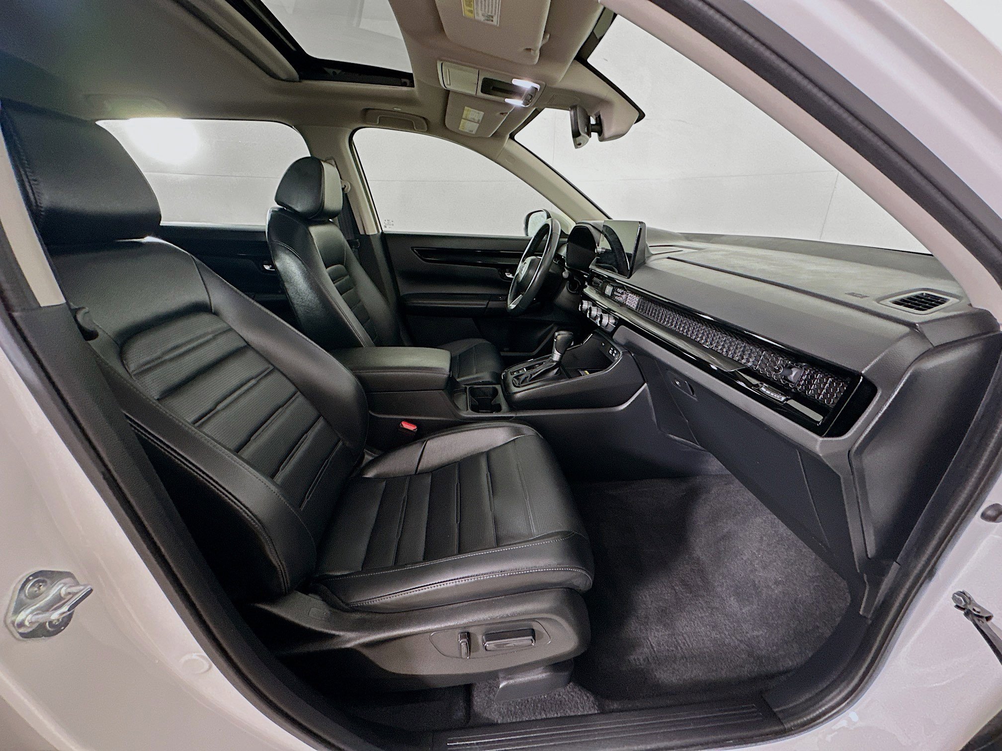 Used 2024 Honda CR-V EX-L image 31