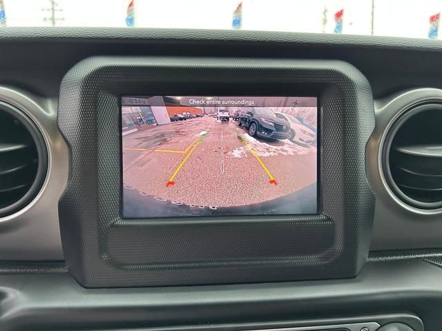 Used 2021 Jeep Wrangler Unlimited Sport image 18