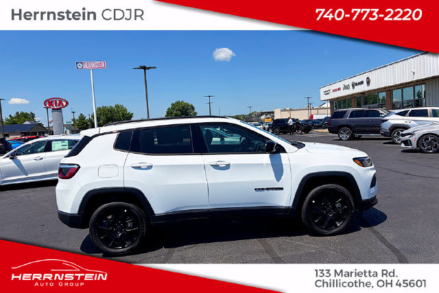 New 2026 Jeep Compass Latitude AWD/4WD image 24