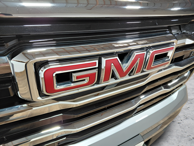 Used 2026 GMC Terrain Elevation AWD/4WD image 12