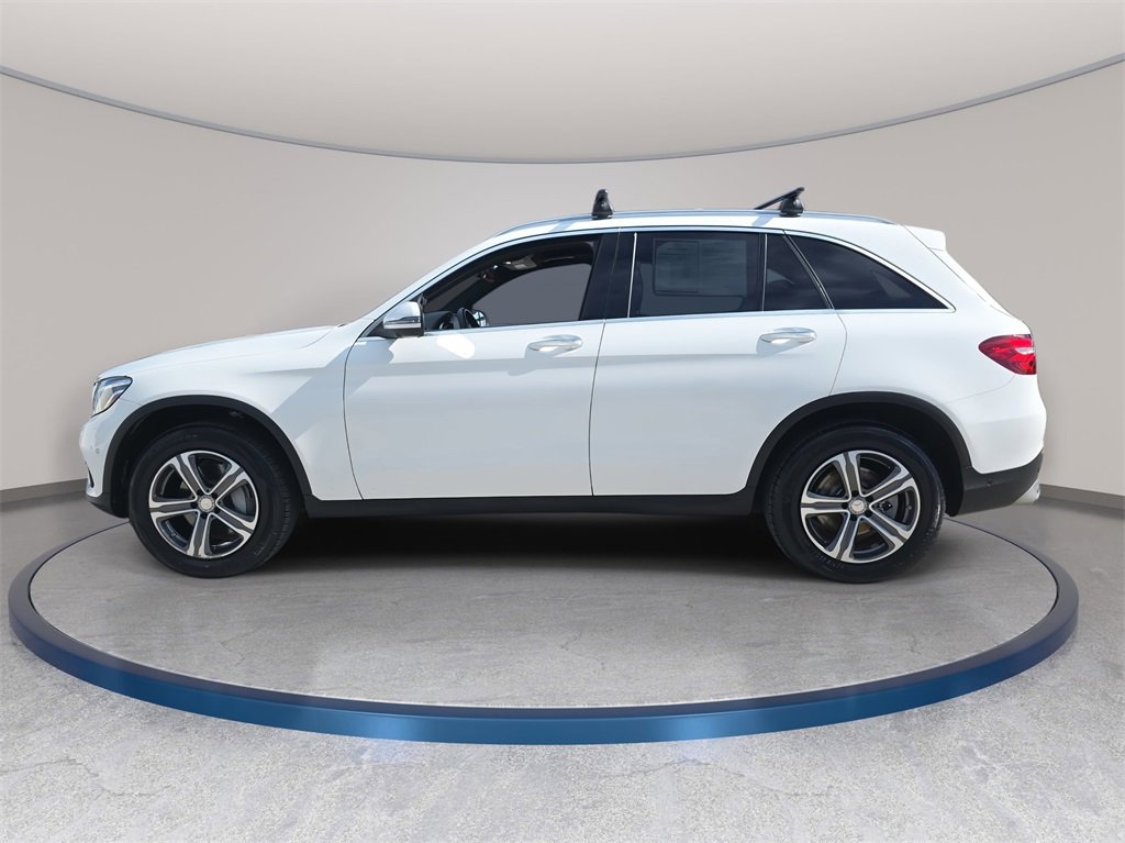 Used 2017 Mercedes-Benz GLC 300 4MATIC image 9