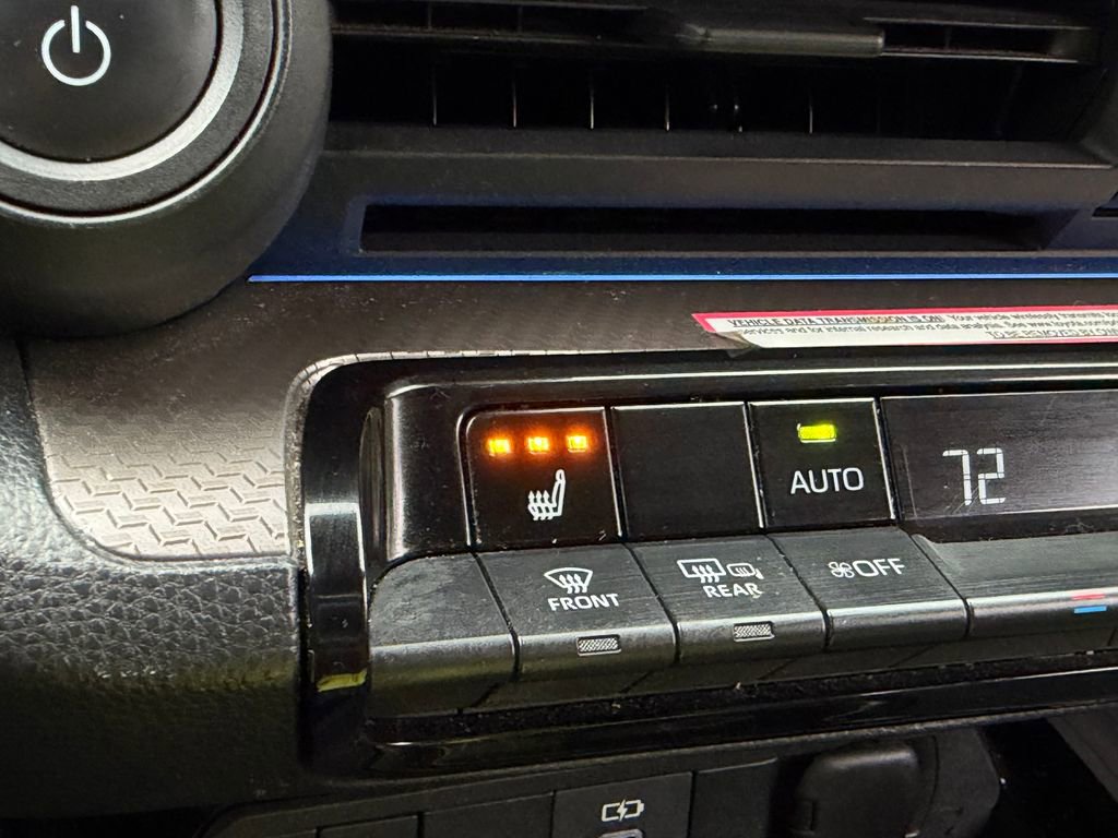 Used 2023 Toyota Prius XLE FWD image 25