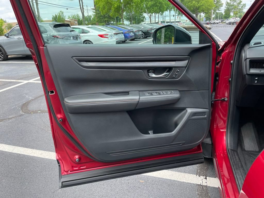 Used 2025 Honda CR-V Sport-L image 24