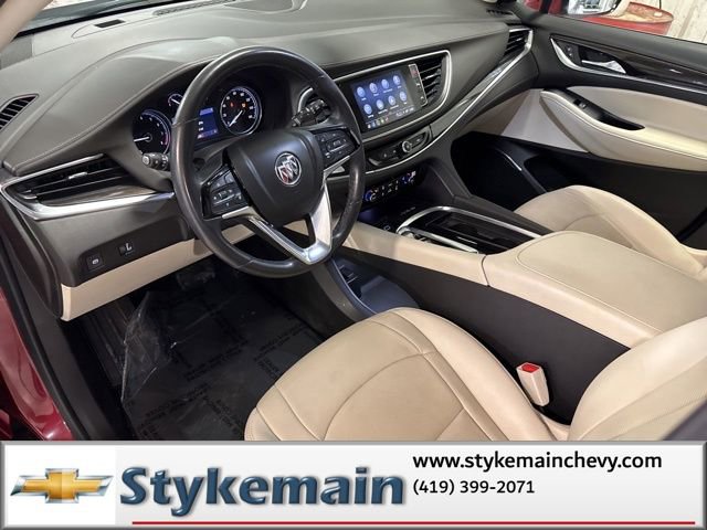 Used 2023 Buick Enclave Essence image 35
