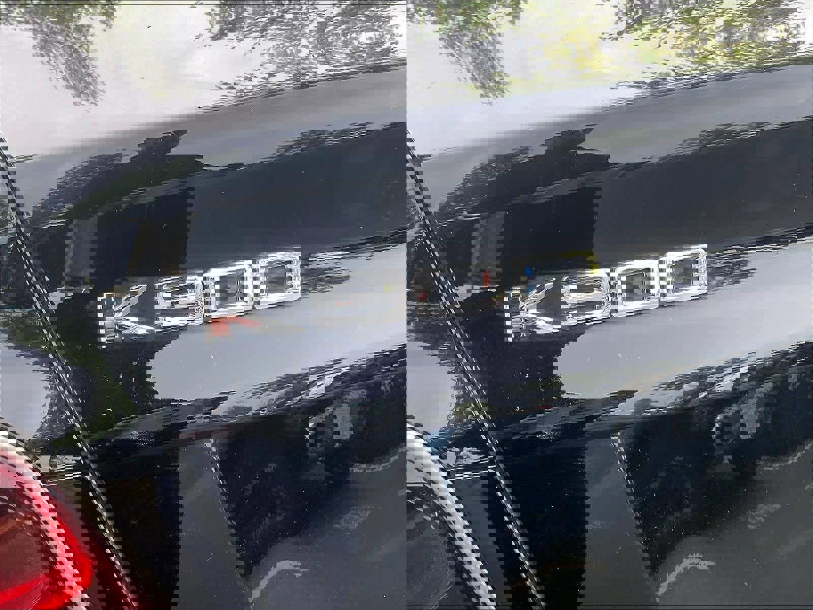 Used 2019 Kia K900 Luxury w/ VIP Package image 10