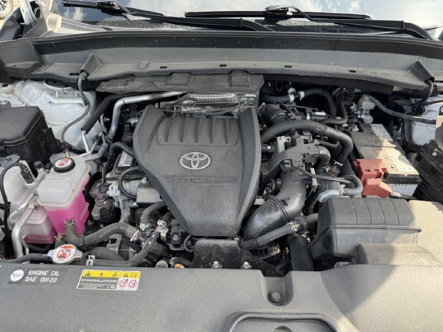 Used 2024 Toyota Grand Highlander AWD image 28