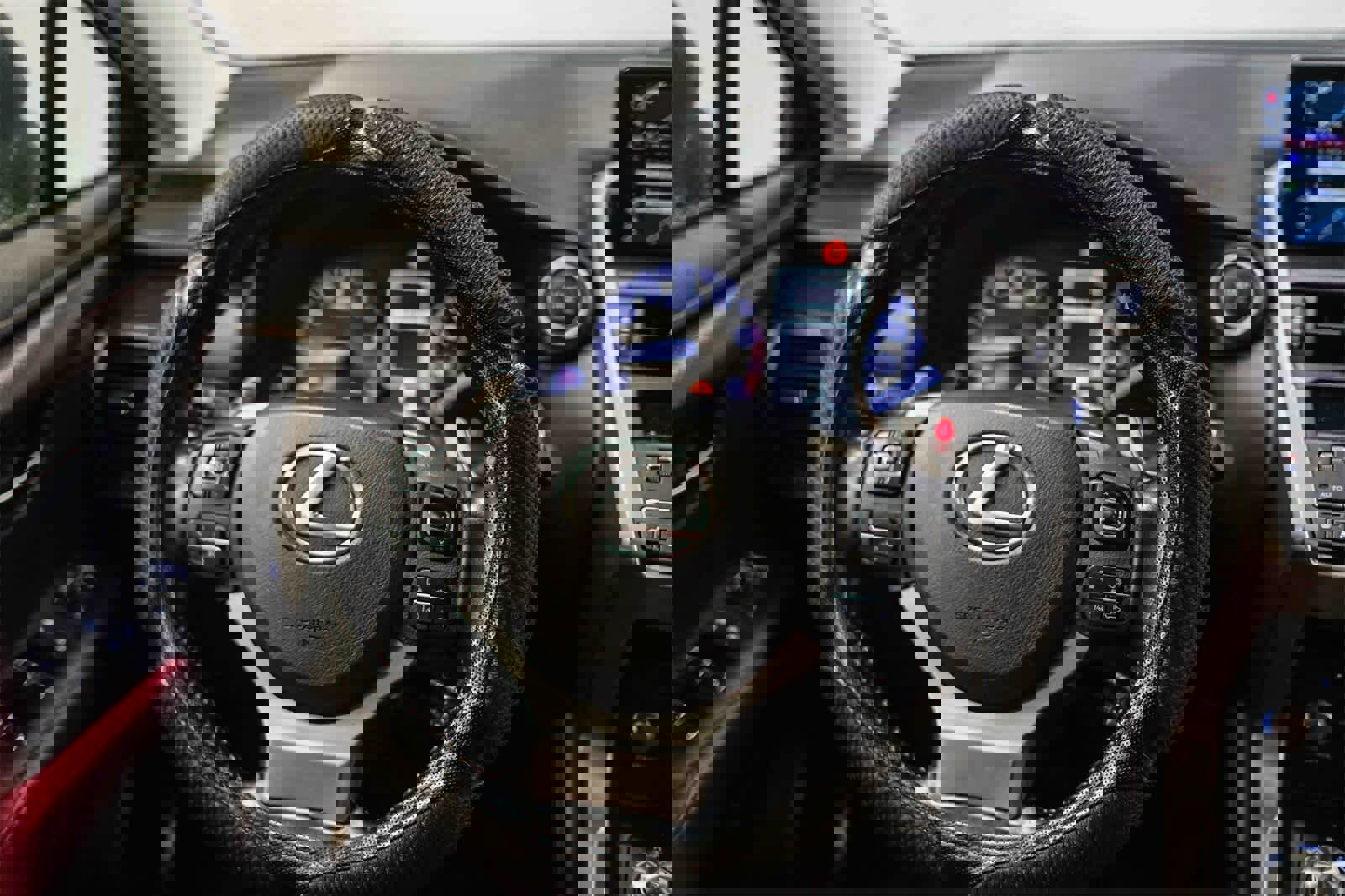 Used 2020 Lexus NX 300 image 16