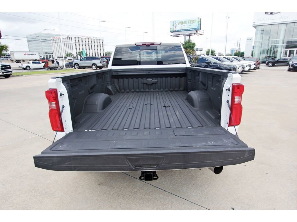 Used 2025 Chevrolet Silverado 3500 High Country w/ High Country Premium Package image 27