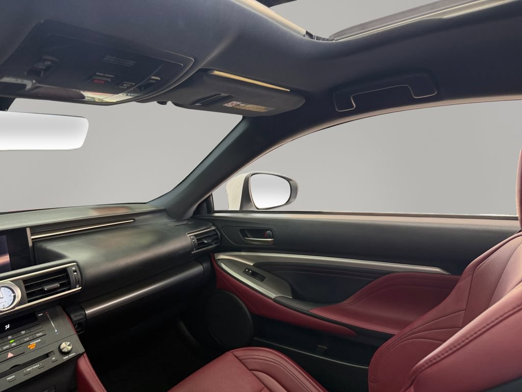 Used 2016 Lexus RC 200t RWD image 25