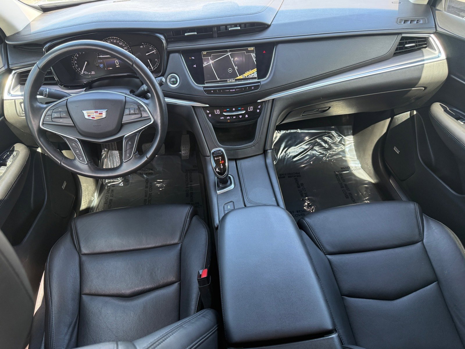 Used 2018 Cadillac XT5 Premium Luxury w/ LPO, Black Ice Package FWD image 24