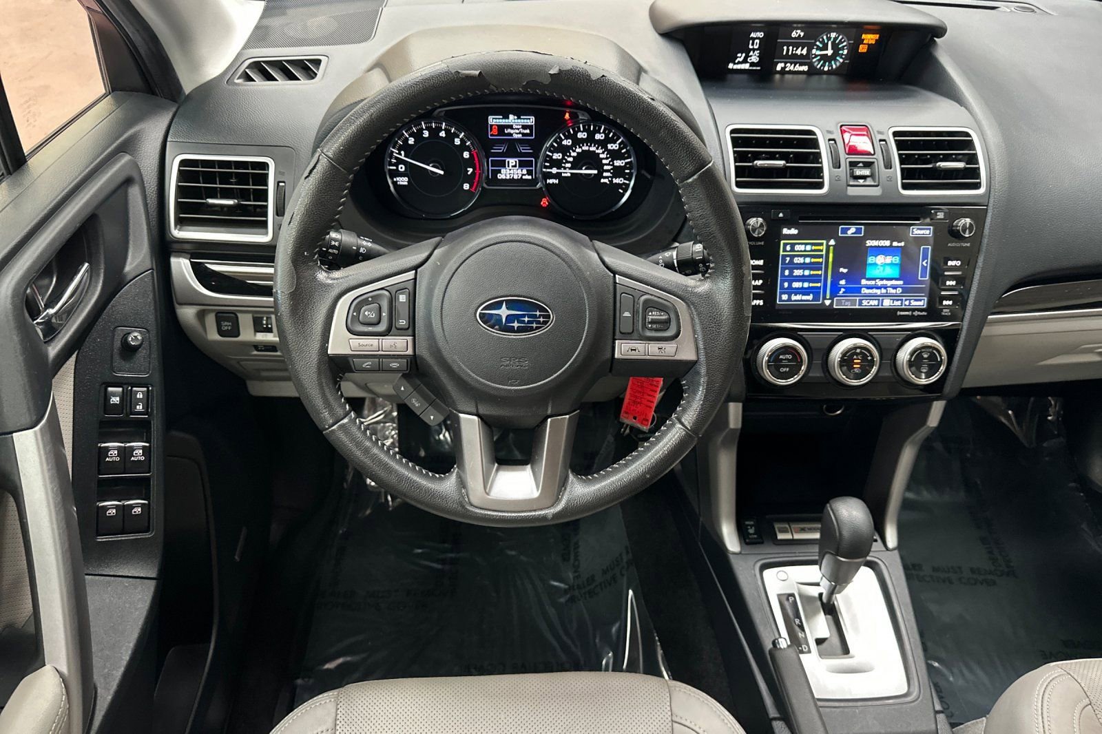 Used 2017 Subaru Forester 2.5i Limited AWD/4WD image 18