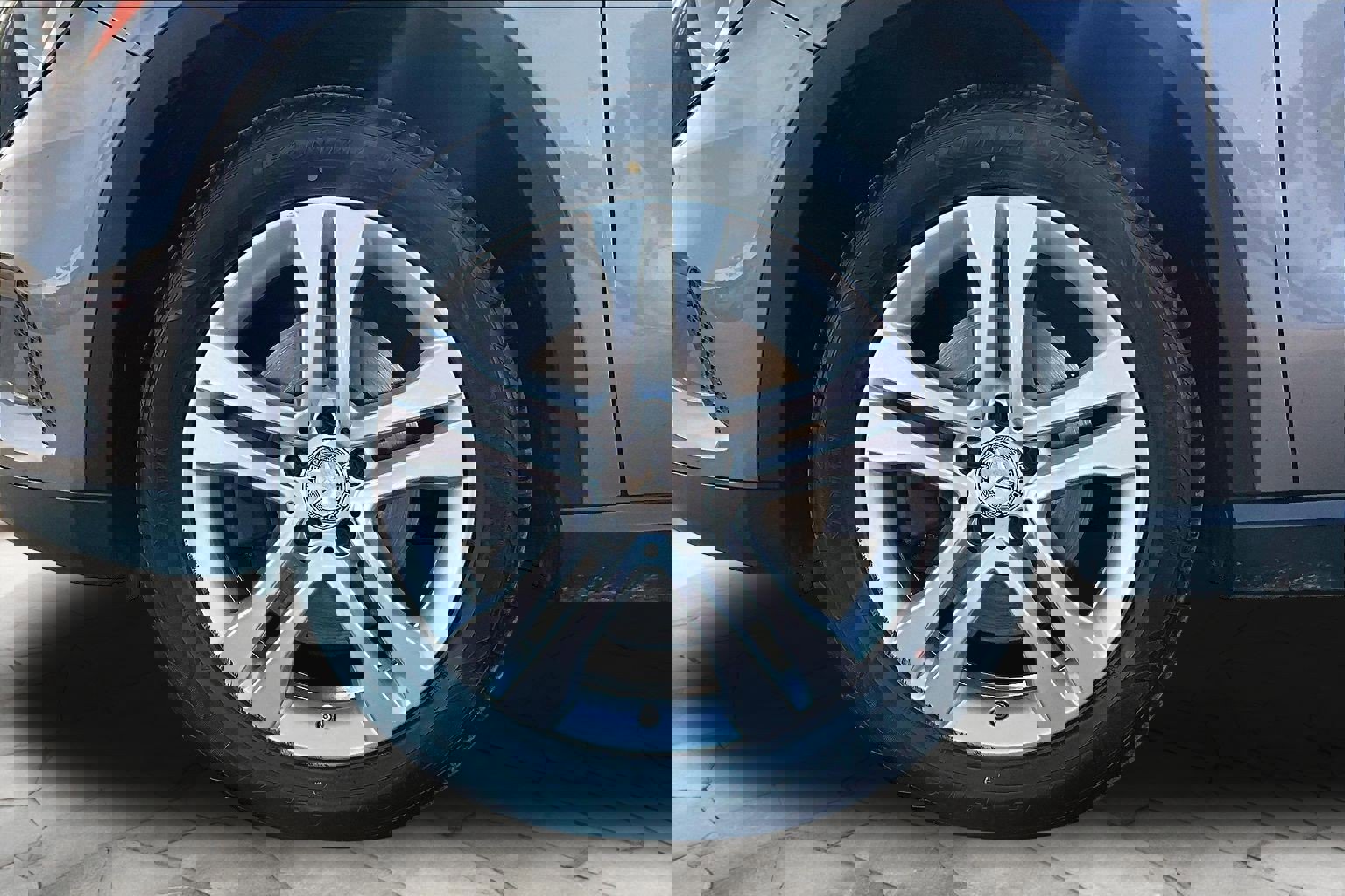 Used 2017 Mercedes-Benz GLA 250 4MATIC image 9