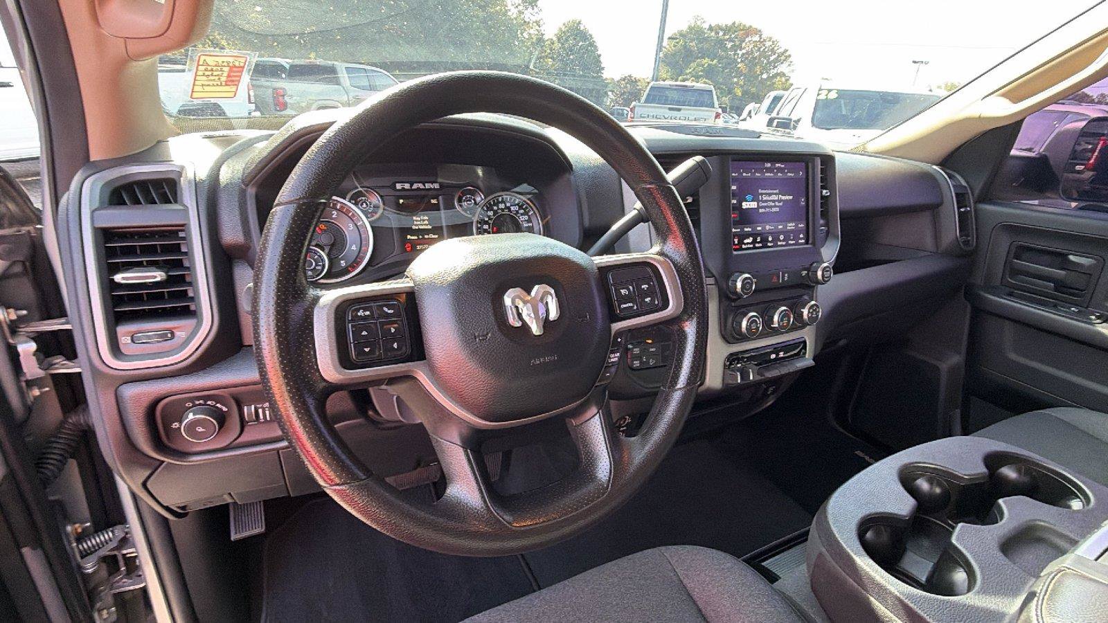 Used 2020 RAM 2500 Tradesman AWD/4WD image 3