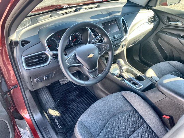 Certified 2024 Chevrolet Equinox LT FWD image 10