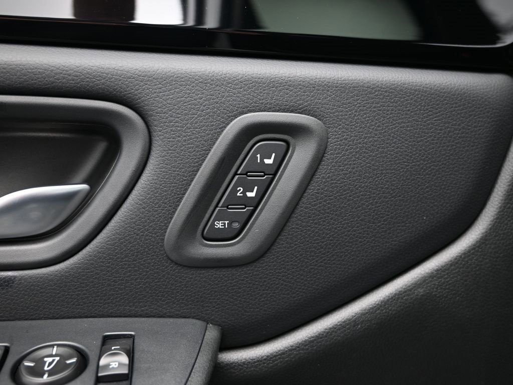 New 2025 Honda Pilot Touring image 32