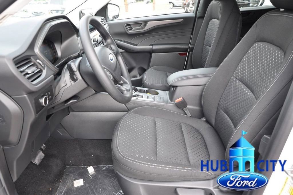 New 2026 Ford Escape Active image 10