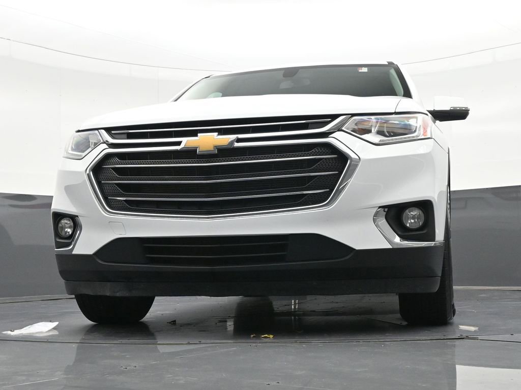 Used 2021 Chevrolet Traverse LT image 32