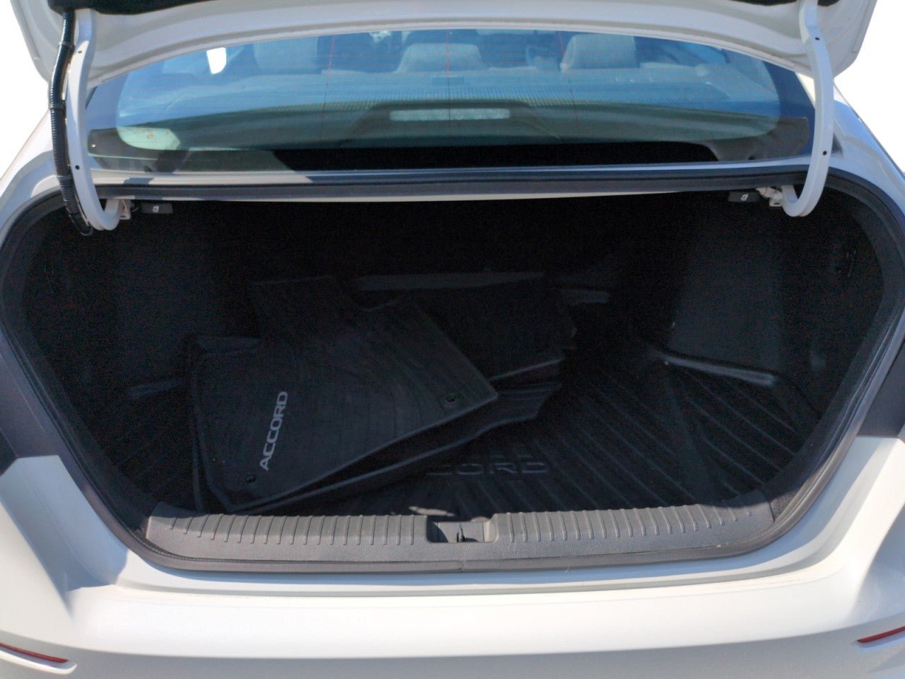 Used 2025 Honda Accord Sport image 26