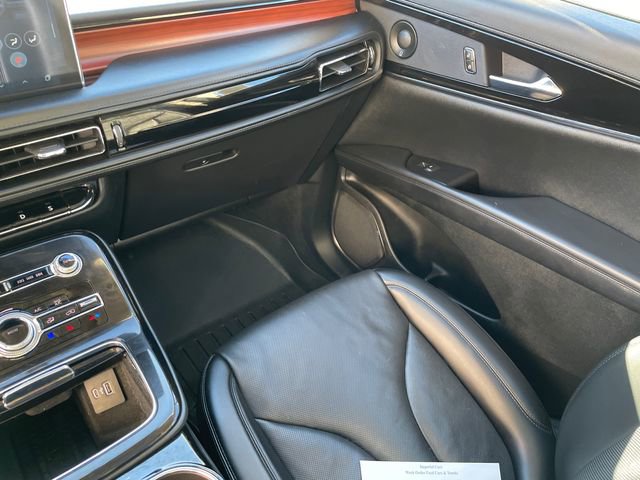 Used 2023 Lincoln Nautilus Reserve w/ Equipment Group 201A image 22
