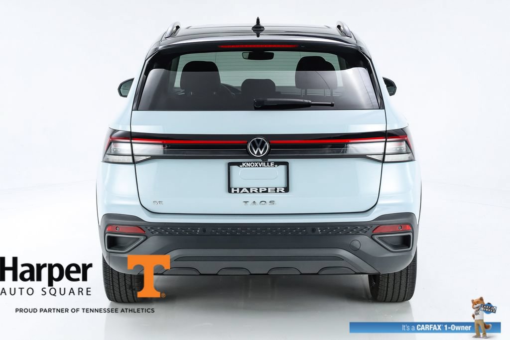 Used 2025 Volkswagen Taos SE FWD image 45