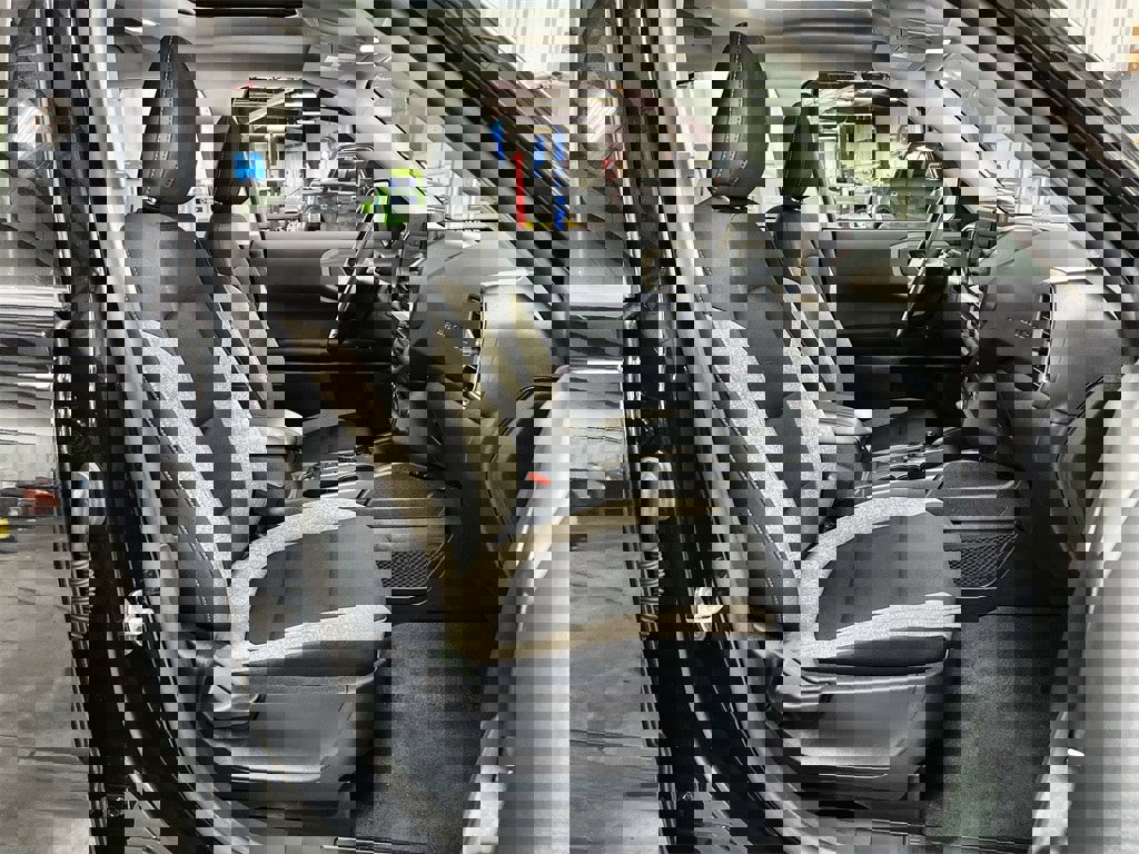 Used 2025 Ford Bronco Sport Big Bend w/ Convenience Package image 26