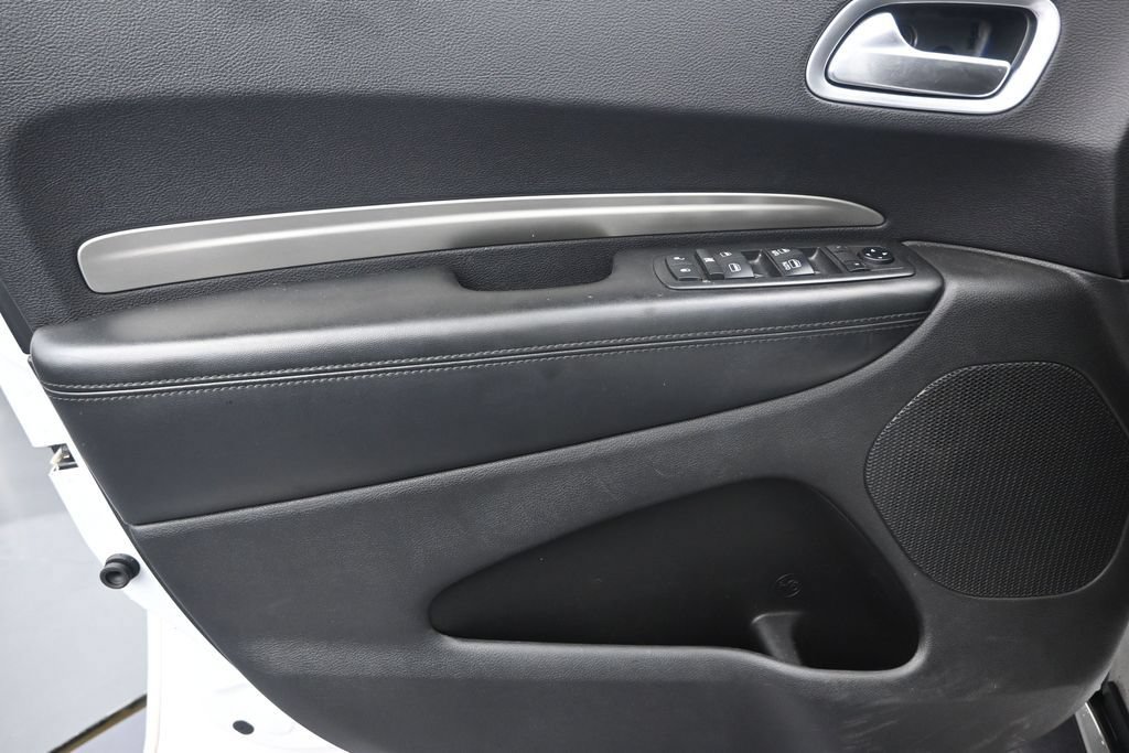 Used 2019 Dodge Durango SXT RWD image 11