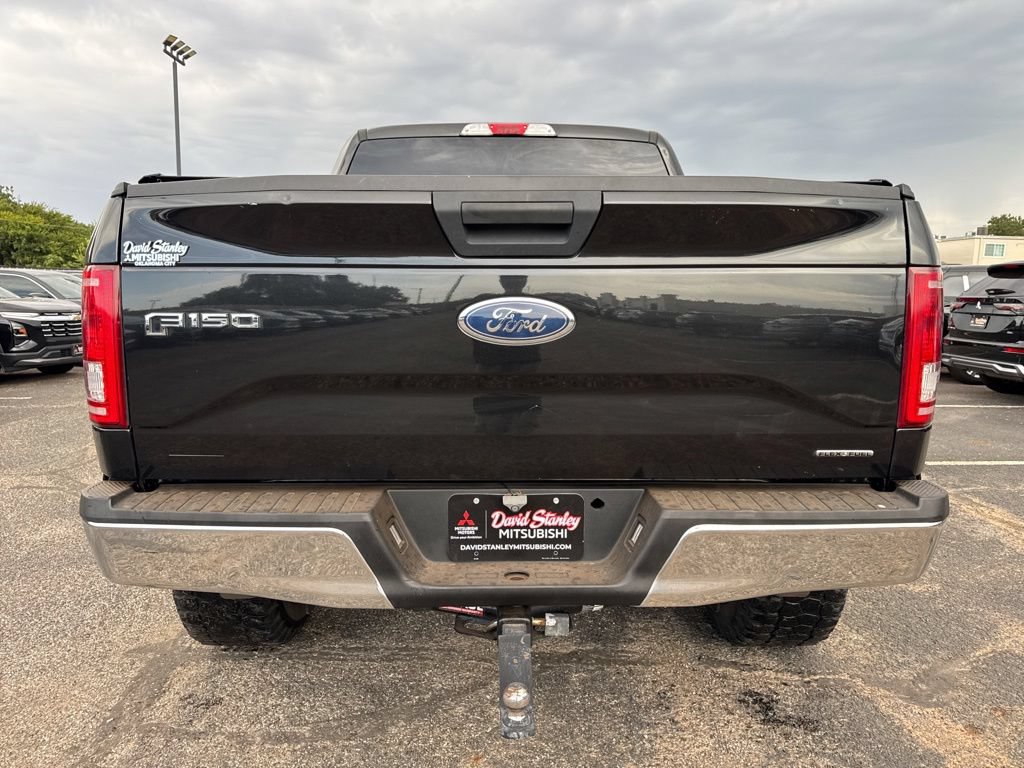Used 2015 Ford F150 XLT AWD/4WD image 5