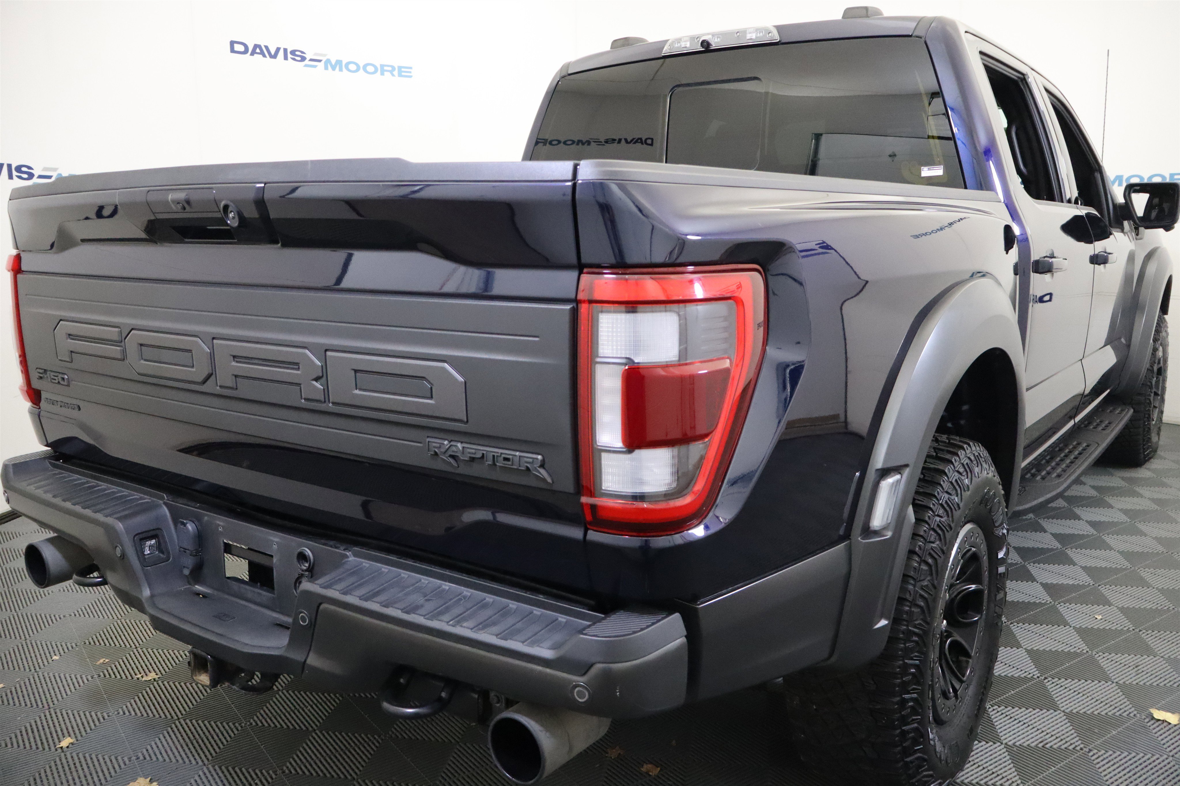 Used 2023 Ford F150 Raptor w/ Blue Interior Package image 5