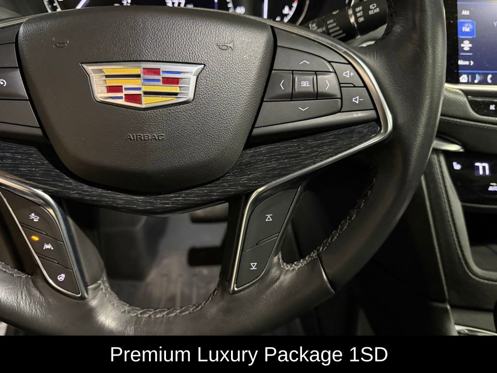 Used 2023 Cadillac XT5 Premium Luxury image 11
