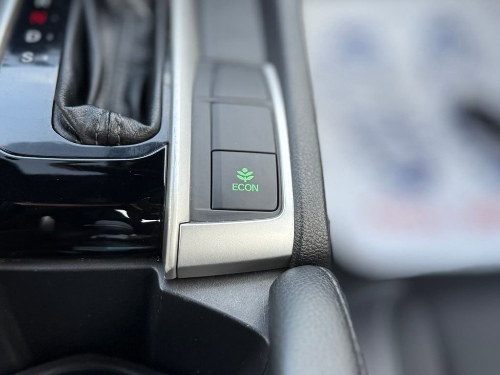 Used 2020 Honda Civic Sport image 14