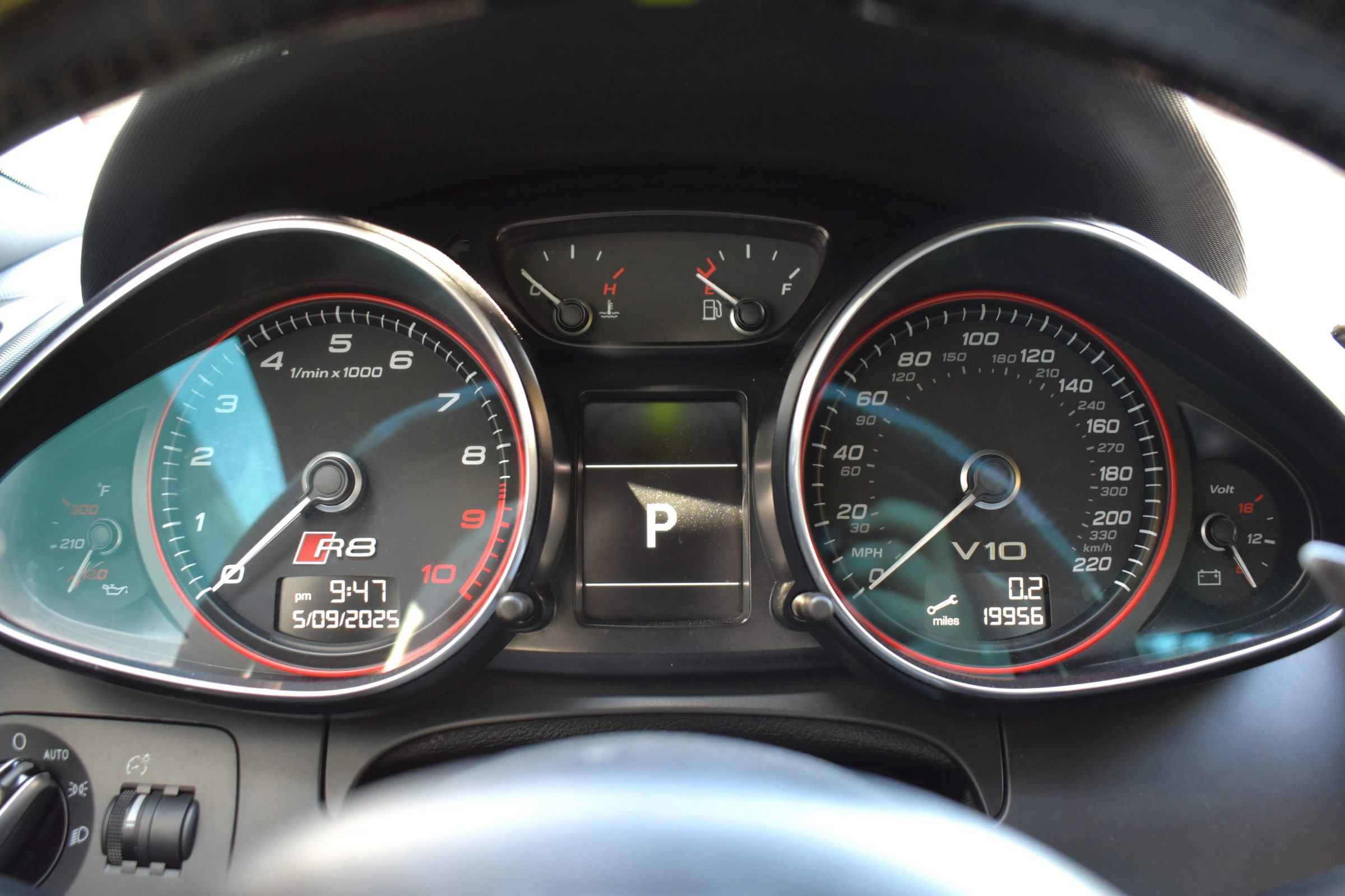 Used 2014 Audi R8 V10 AWD/4WD image 33