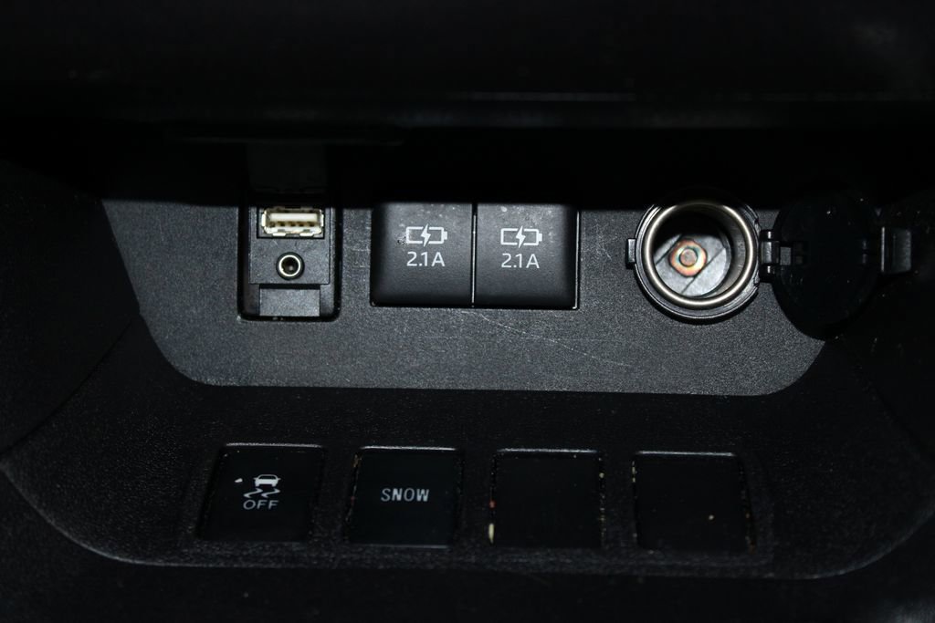 Used 2017 Toyota Highlander XLE image 45