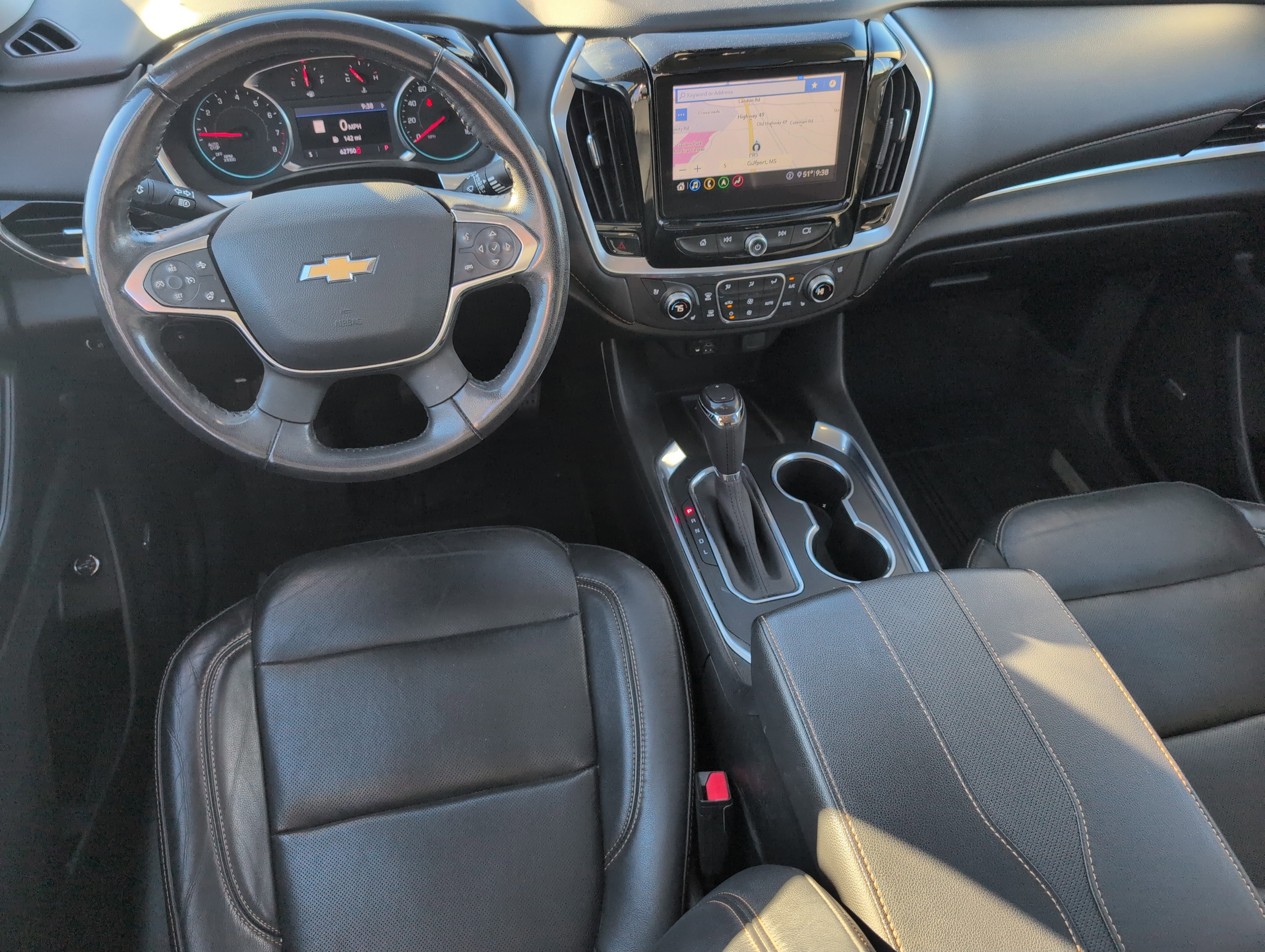 Used 2020 Chevrolet Traverse Premier w/ LPO, Blackout Package image 29