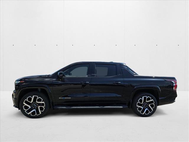 New 2024 Chevrolet Silverado EV RST image 9