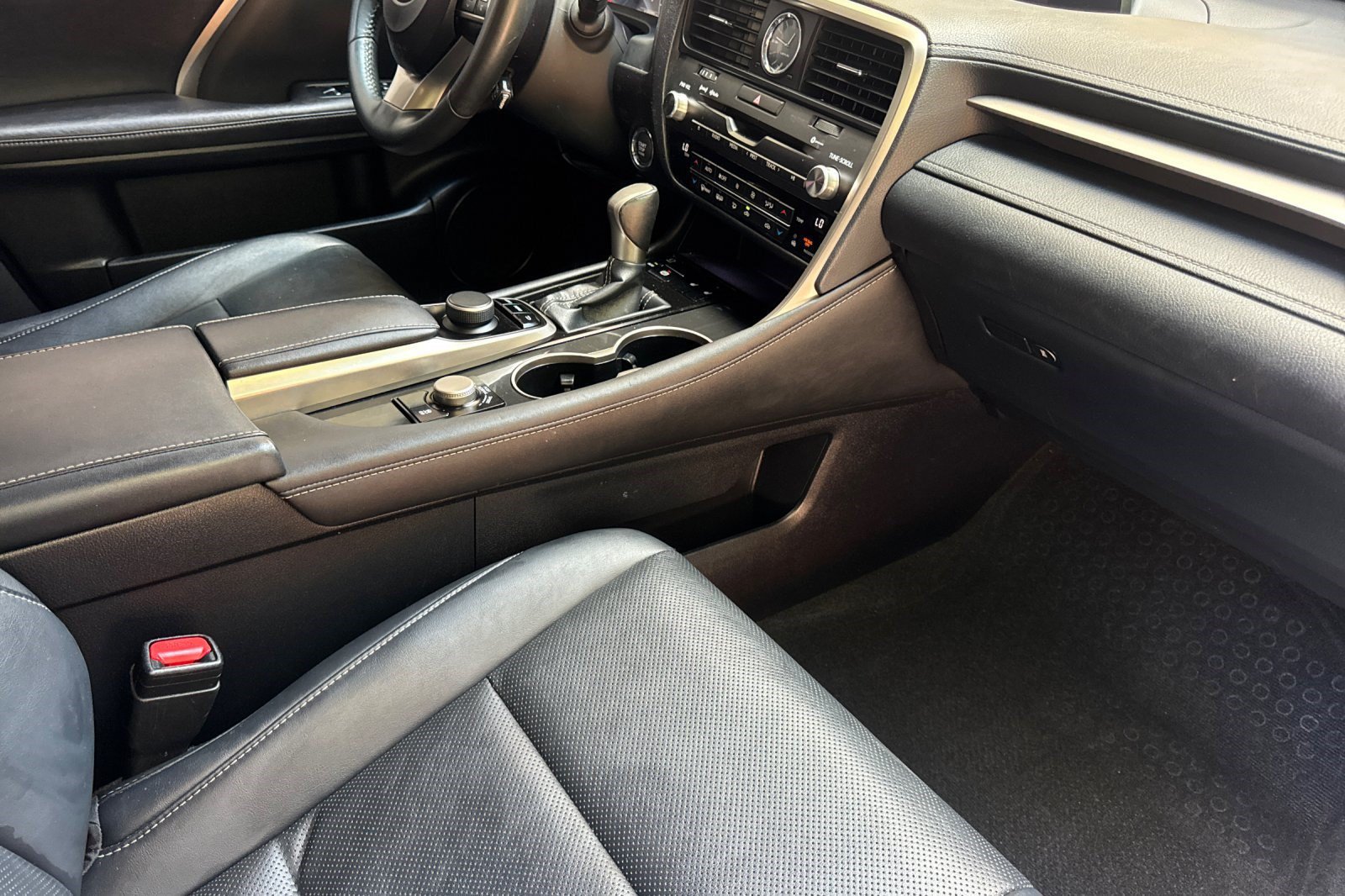 Used 2016 Lexus RX 350 FWD image 34