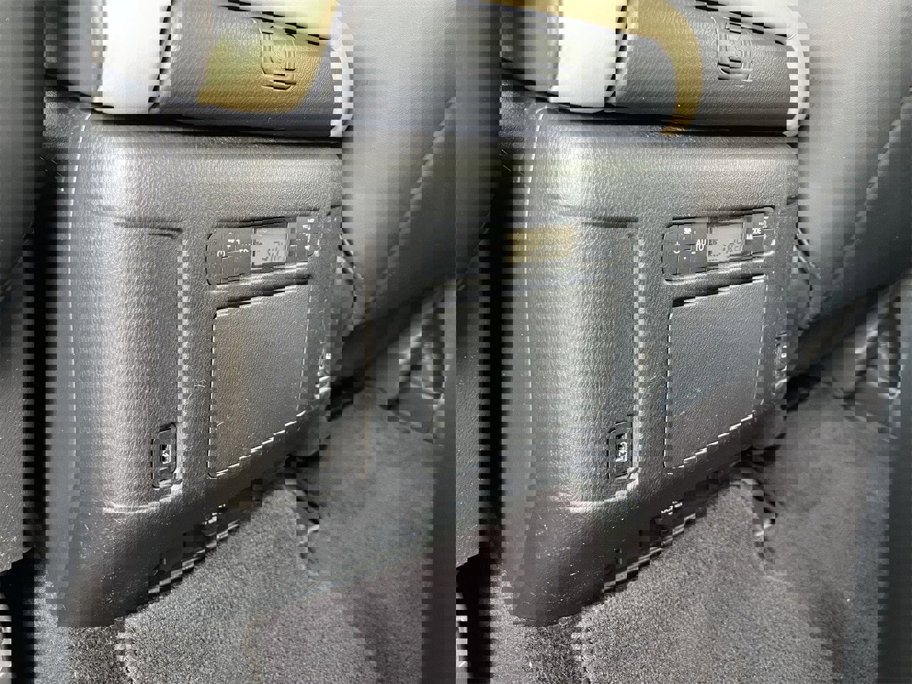 Used 2023 INFINITI QX80 Premium Select w/ All-Season Package image 25