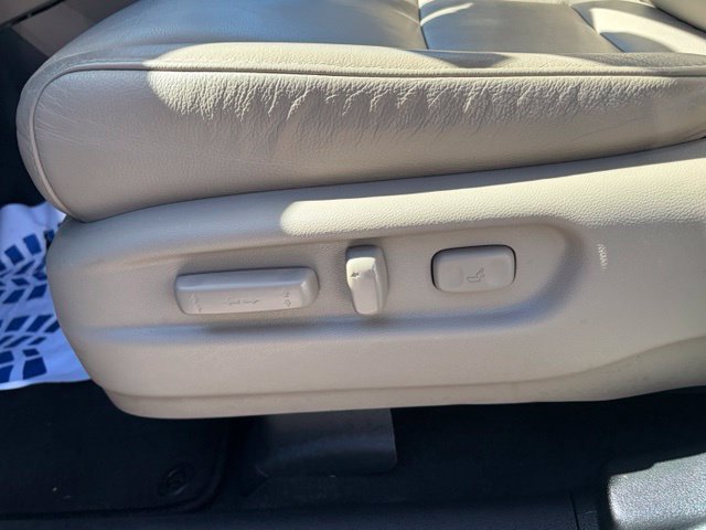Used 2019 Honda Pilot Touring image 17