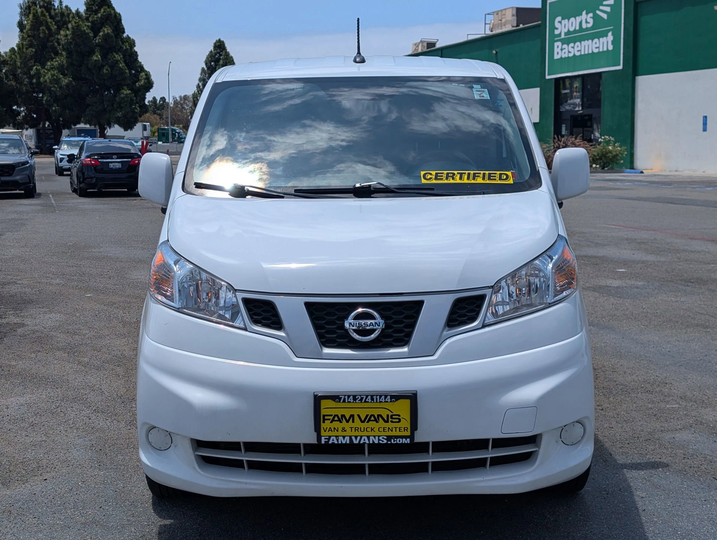 Used 2021 Nissan NV200 SV FWD image 2