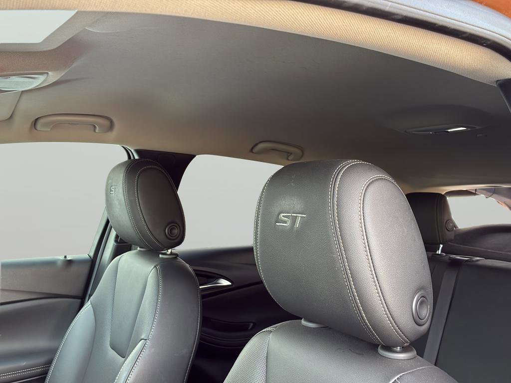 Used 2024 Buick Encore GX Sport Touring w/ Advanced Technology Package image 12