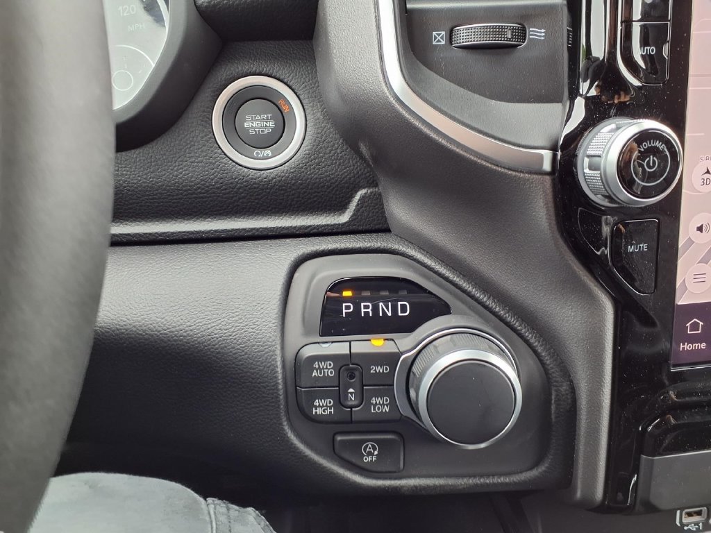 New 2026 RAM 1500 Big Horn AWD/4WD image 8