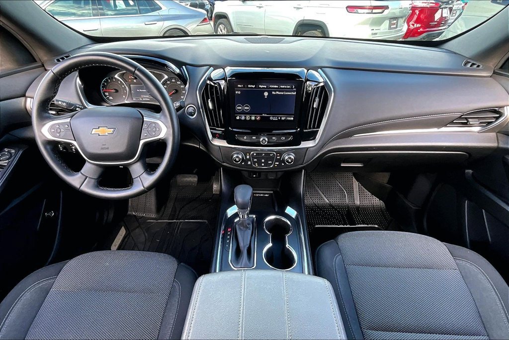 Used 2023 Chevrolet Traverse LT FWD image 5