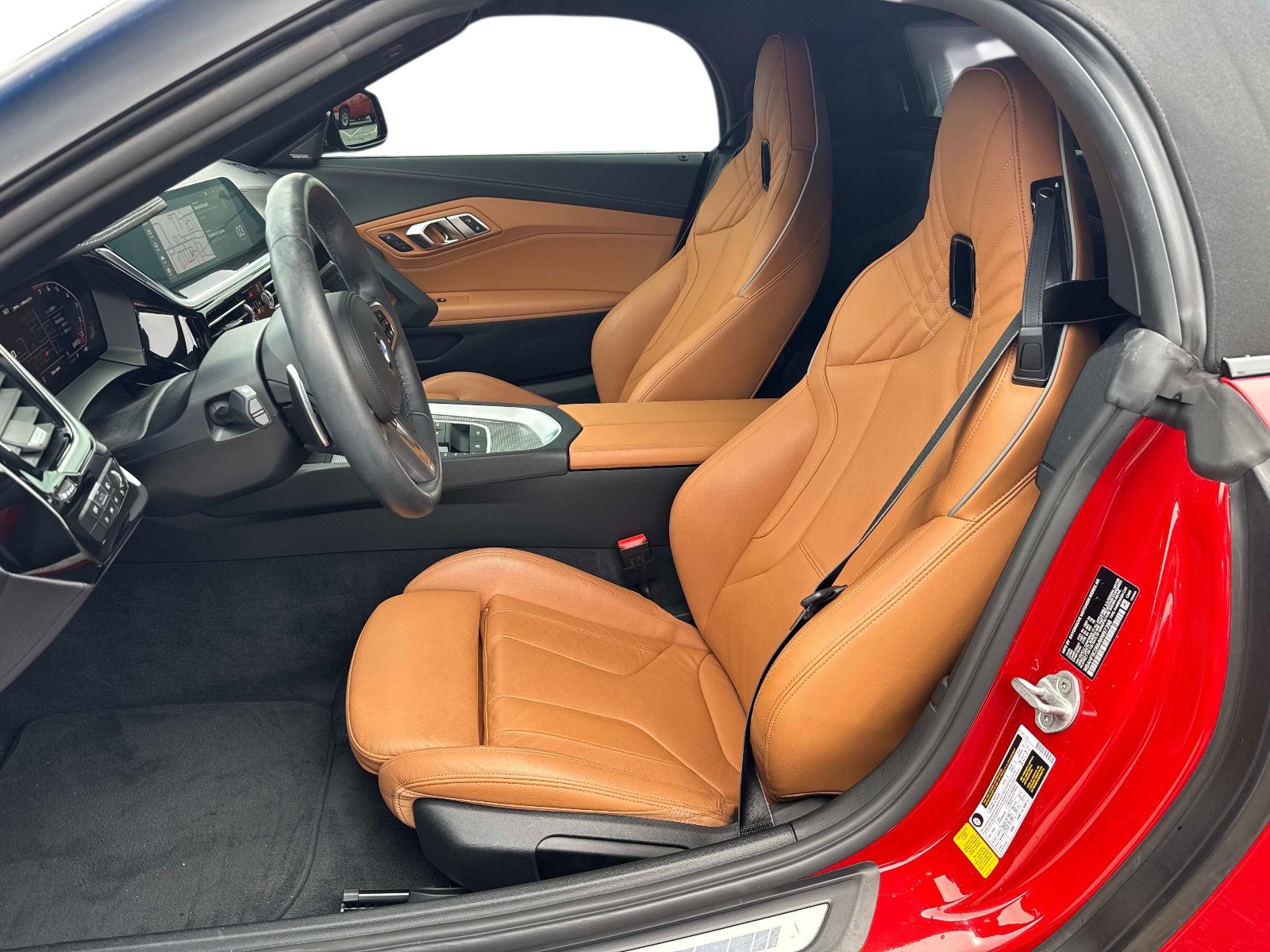 Used 2021 BMW Z4 M40i RWD image 14