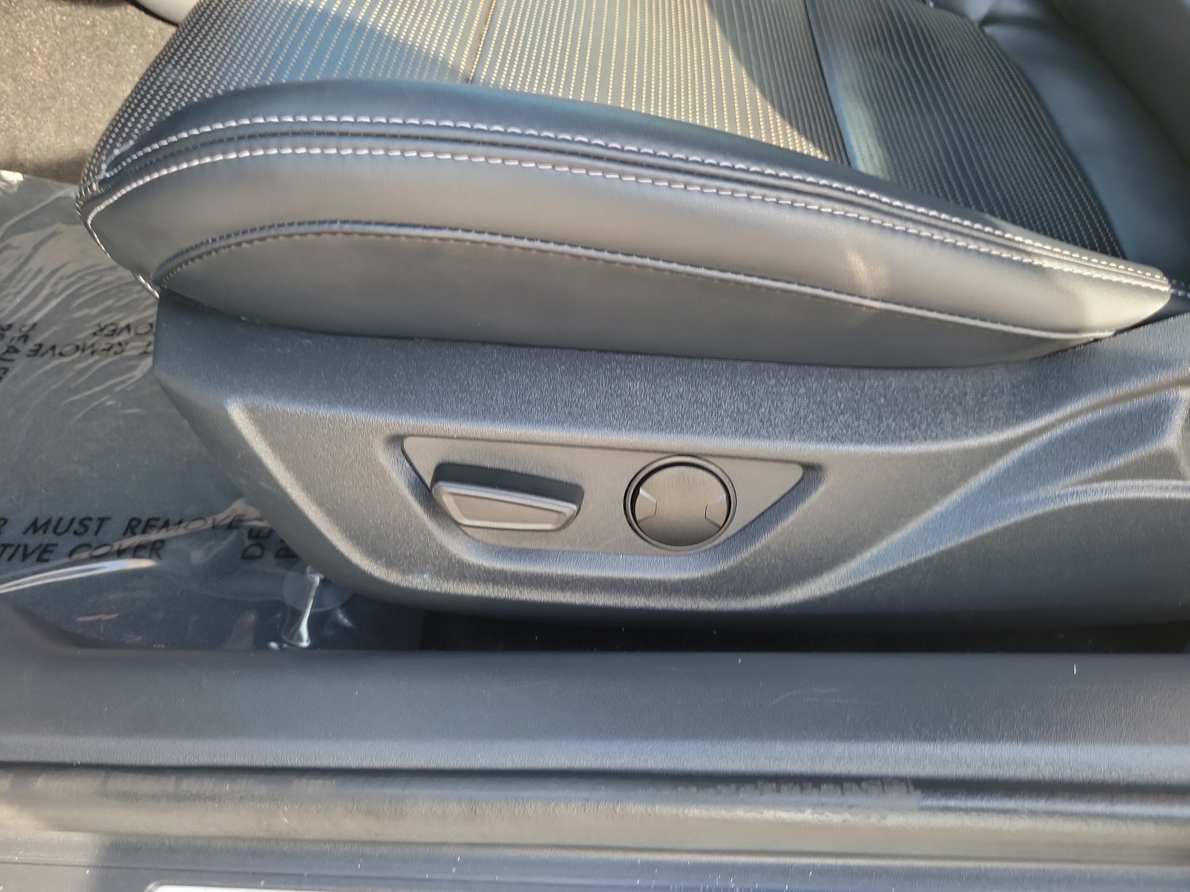 Used 2024 Ford Mustang Premium RWD image 13