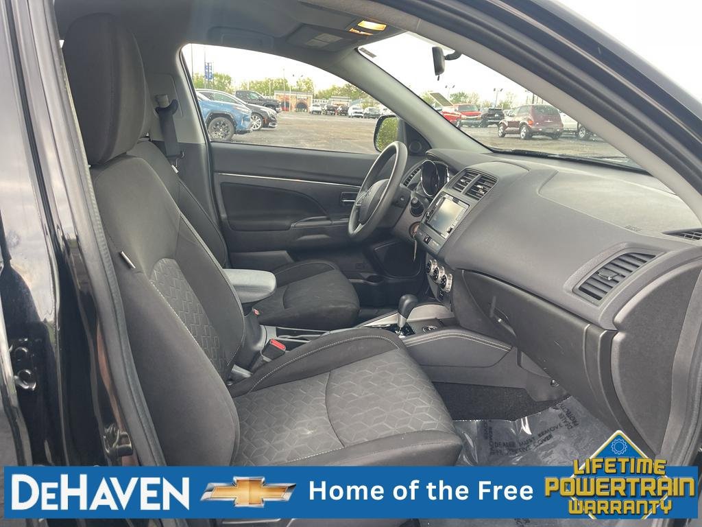 Used 2020 Mitsubishi Outlander Sport ES AWD/4WD image 26