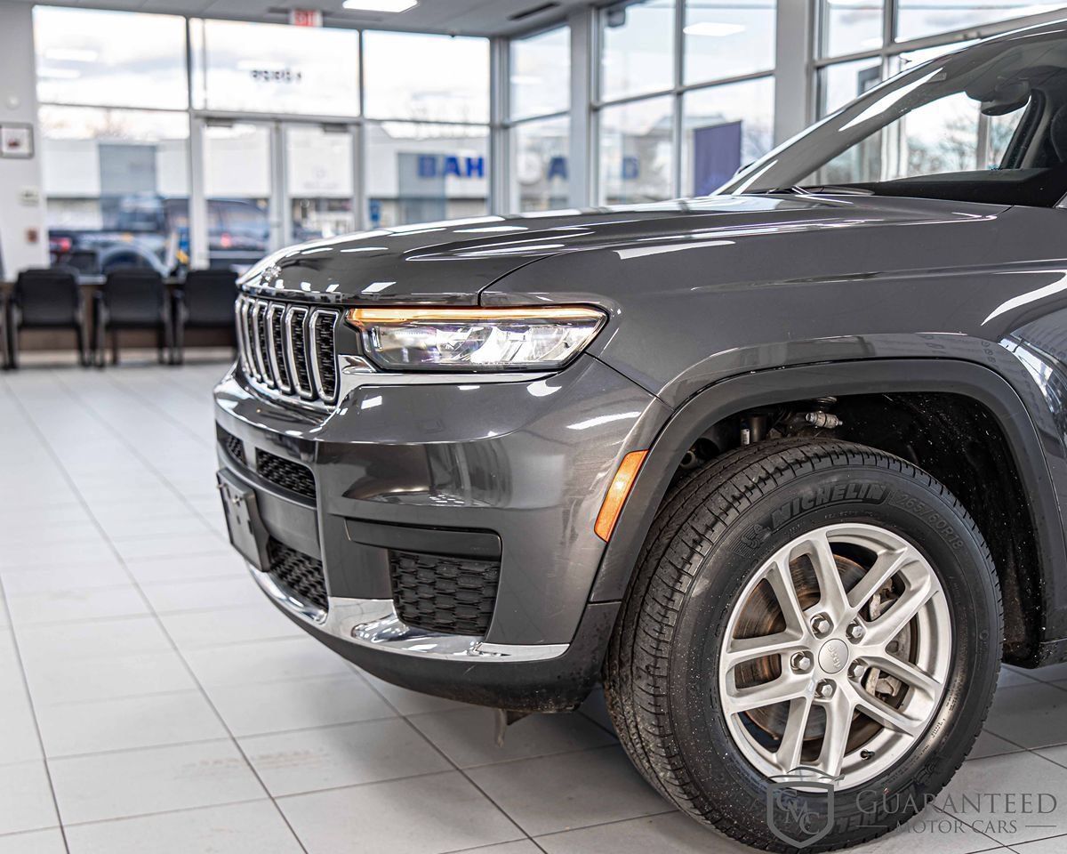 Used 2021 Jeep Grand Cherokee L Laredo w/ Luxury Tech Group I AWD/4WD image 5
