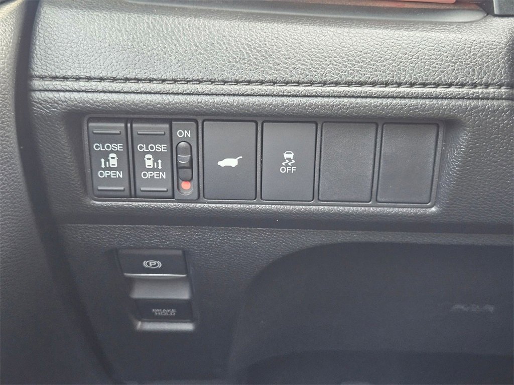 Used 2025 Honda Odyssey Sport-L image 22